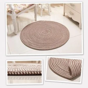 Runder Teppich <br> Geflochten